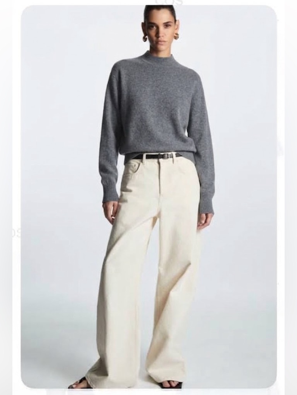 Pure cashmere mockneck sweater in Heathered Charcoal / Dark Grey
